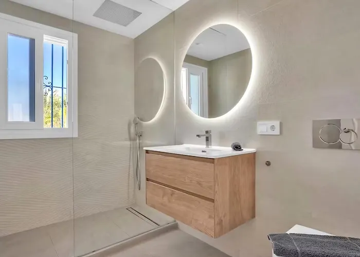 Casa Lalma Private Pool Close To Apartment Marbella